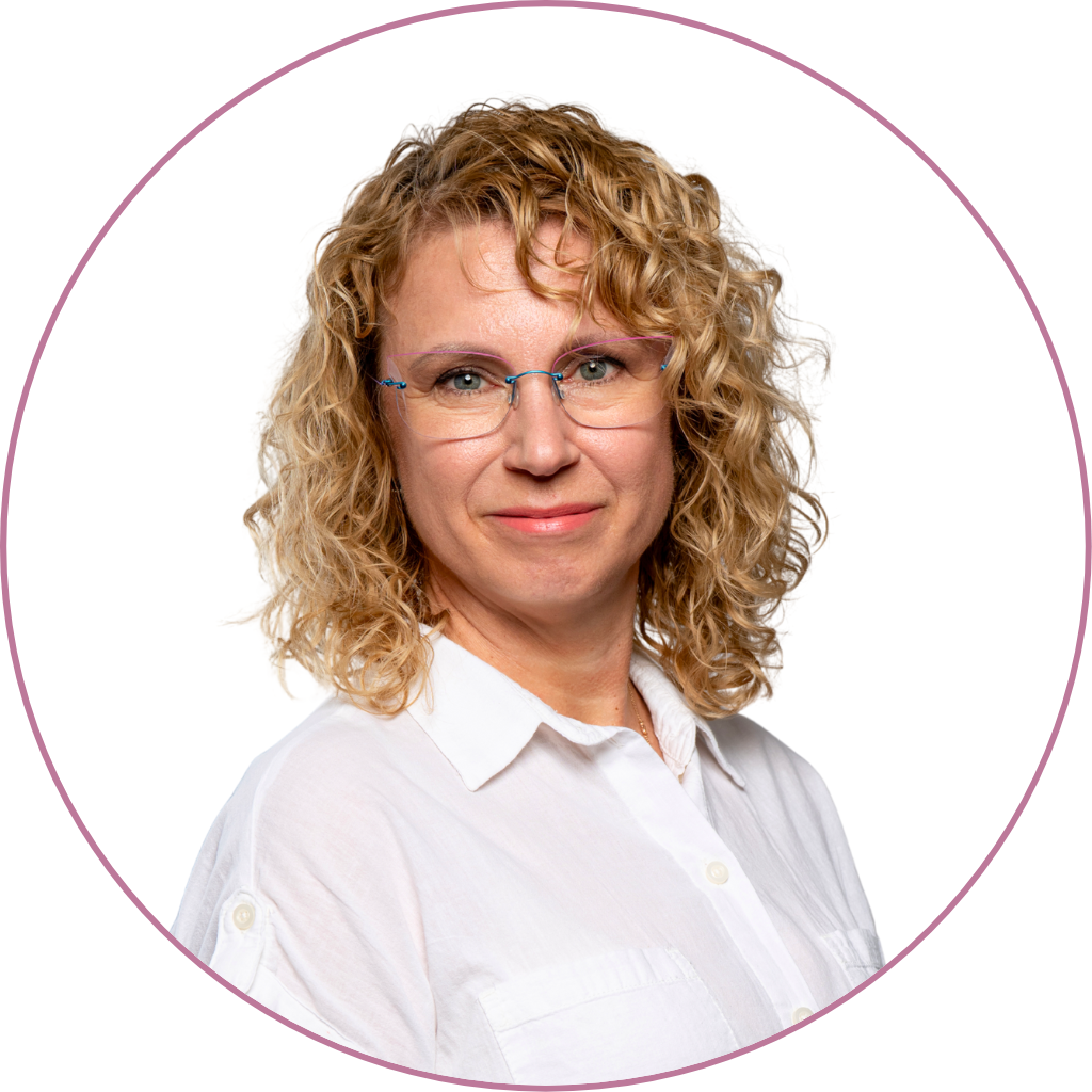 Renata Krmickova 2025